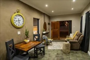 Montana Self Catering Guest House - Hennenman