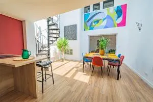 LOFT avec espace spa et terrasse vue sur les toits - Fronsac