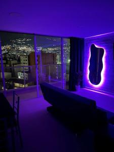 Balcón en Laureles, AC, Piscina, Estacionamiento 601