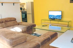 2-4 Sleeper 2 Bed Apartment in Maboneng, Johannesburg