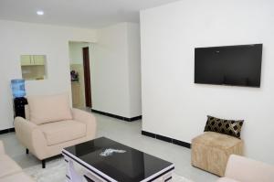 Olive Homes Stylish 3 Bedroom Getaway