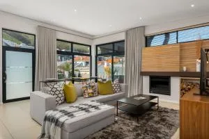 6A on Highworth - Kapstaden