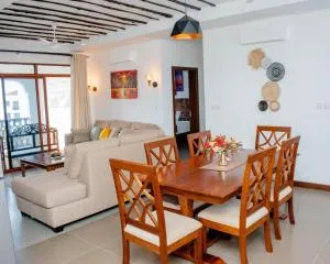 Wakawaka seaview - Kikambala