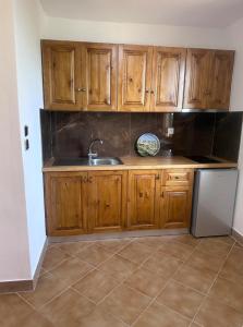 Adrianas Guest House