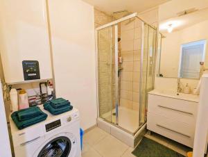 Appartements Appartement equipe tout confort Montelimar : photos des chambres