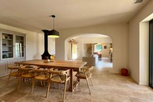 Maisons de vacances LE Mas Jas magnificent Mas Provencal - Lauris : photos des chambres