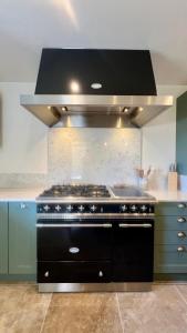 Maisons de vacances LE Mas Jas magnificent Mas Provencal - Lauris : photos des chambres