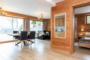 MOUNTAIN BASE - Apartament Diamentowe Tarasy 1 z wanną z hydromasażem