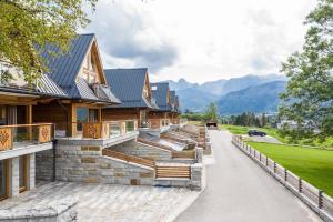 MOUNTAIN BASE - Apartament Diamentowe Tarasy 1 z wanną z hydromasażem