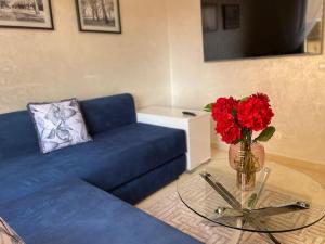 Stylish & Comfy Gem 5 Star Location Balcony