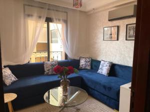 Stylish & Comfy Gem 5 Star Location Balcony