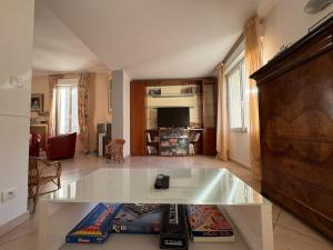 Appartements Le Coquelicot - Centre - 8 Pers - Parking : photos des chambres