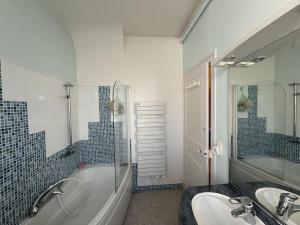 Appartements Le Coquelicot - Centre - 8 Pers - Parking : photos des chambres
