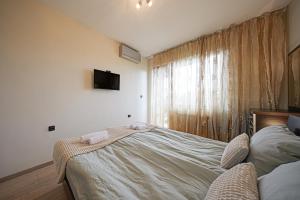 SouthPark Luxe - Free Underground Parking - Metro