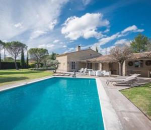 Villas villa avec piscine a Gordes, en Provence : photos des chambres