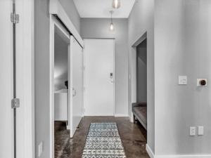 Lake Eola Thornton Park Modern 2Bed 2Bath Secure Parking