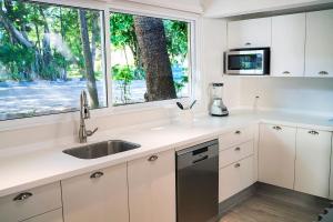 3BR Casa Matuk I Steps from Spectacular Beach I Private Pool