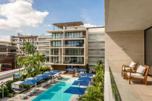 Oceana Luxury Apartment Walk to Beach and Day Club