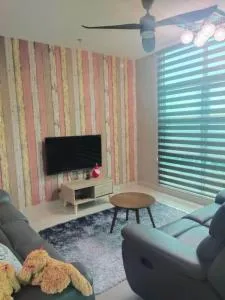 1010 Homestay at MKH Avenue, Kajang Town - Kampong Sungai Kantan