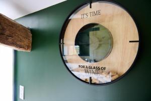 B&B / Chambres d'hotes Le repaire Lagardere : photos des chambres