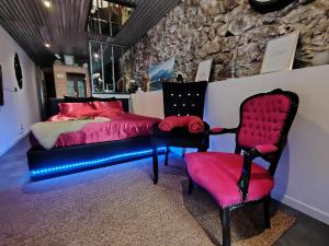 Appartements Sweet Loft Grenoble-Love Room avec jacuzzi & sauna : photos des chambres