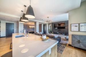 One Snowmass East 303 by Snowmass Mountain Lodging