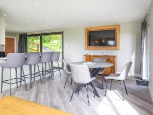Orchard Lodge
