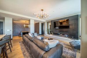 One Snowmass East 303 by Snowmass Mountain Lodging