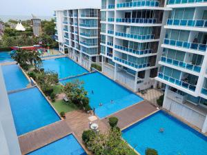 MyResort Pool view602 2Bed 2Bath free water park family condo