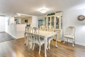 Golf Course Views and Beach Access Shipyard Villa