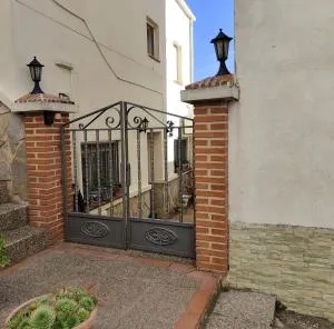 El Arco de la Malena 2 - Caserío Arroyofrío