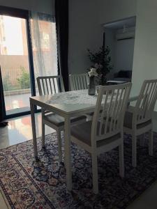 Lovely Apartment with private Garden in New Cairo