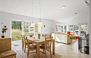 Cozy Home In Fjerritslev With Wifi