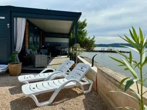 Mobilhome-Kroatien 2 Premium Mobilheime - direkt am Meer - Krmčina