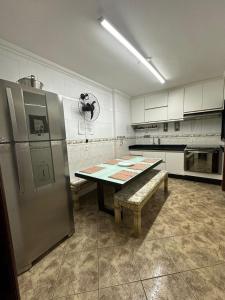 Apto Praia Grande - São Paulo - APTO FRENTE PRO MAR COM VISTA LATERAL PRAIA