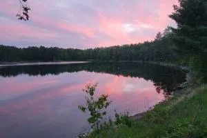 Charming chalet on the lake - Bryson