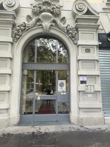 CityLife & Fiera Milano Apartment with AC, WiFi, Metro M1 and Airport link