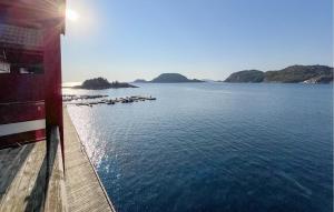3 Bedroom Amazing Apartment In Korshamn