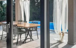 Lovely Home In Lovrin