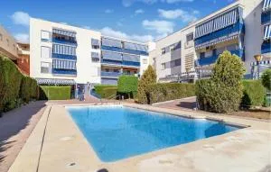Lovely Apartment In Torre Del Mar - Vélez-Málaga