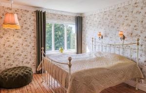 Nice Apartment In Landeryd With Wifi