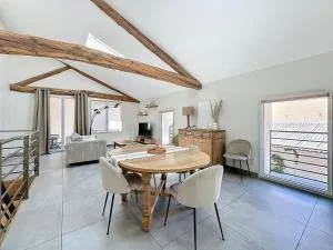 Le Clos Fleuri - Relevant