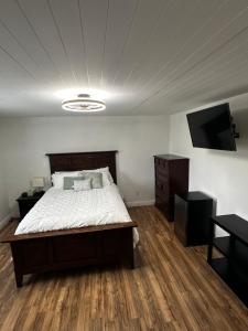 Private Room with Private Bath