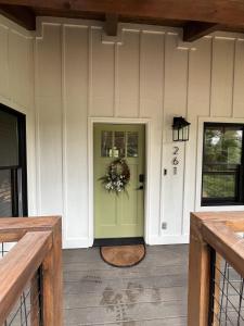 Beary Playful a highend luxury cabin nestled in the heart of downtown Gatlinburg