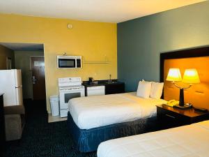 Double Room - Disability Access room in Regency Inn &Suites