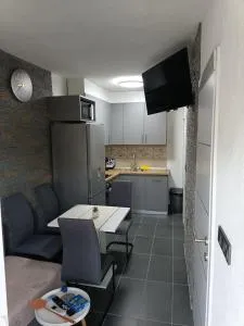 Apartman M&A - Zaton