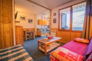 Résidence Bourgeon G - BOURGEON 09 MAE-6011