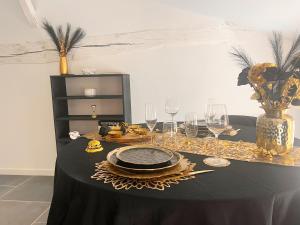 Appartements Love Room Luxure 50 Nuances : photos des chambres