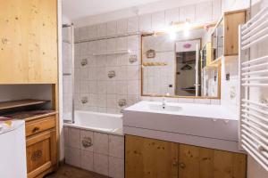 Résidence Lauziere Dessus G - LAUZIERE DESSUS 12 MAE-6371