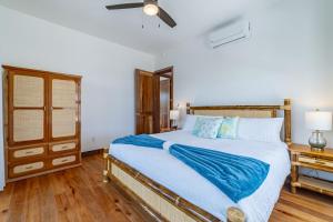 La Dolce Vida and The Pool Club at Mahogany Bay